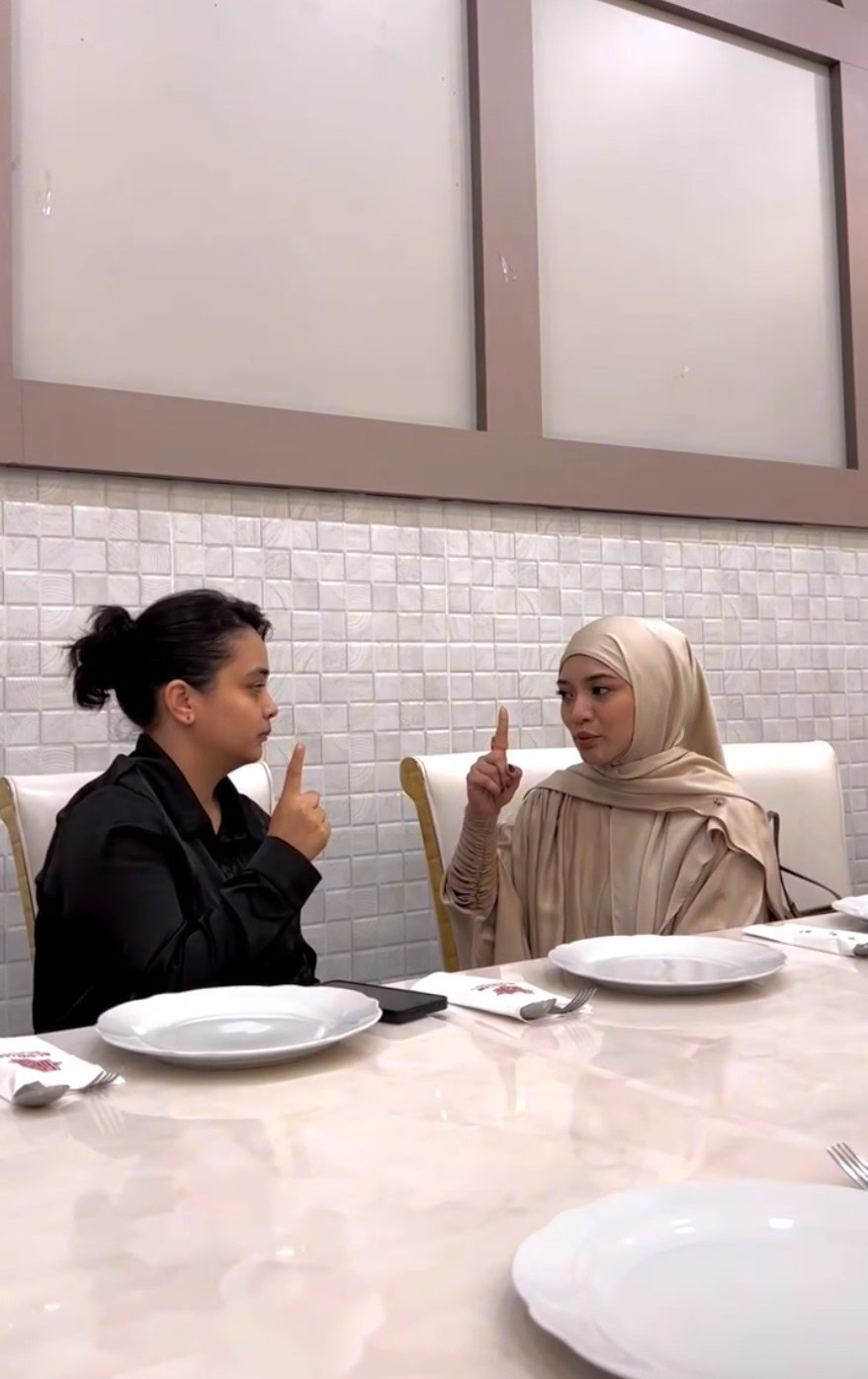 Wanita peluk Islam